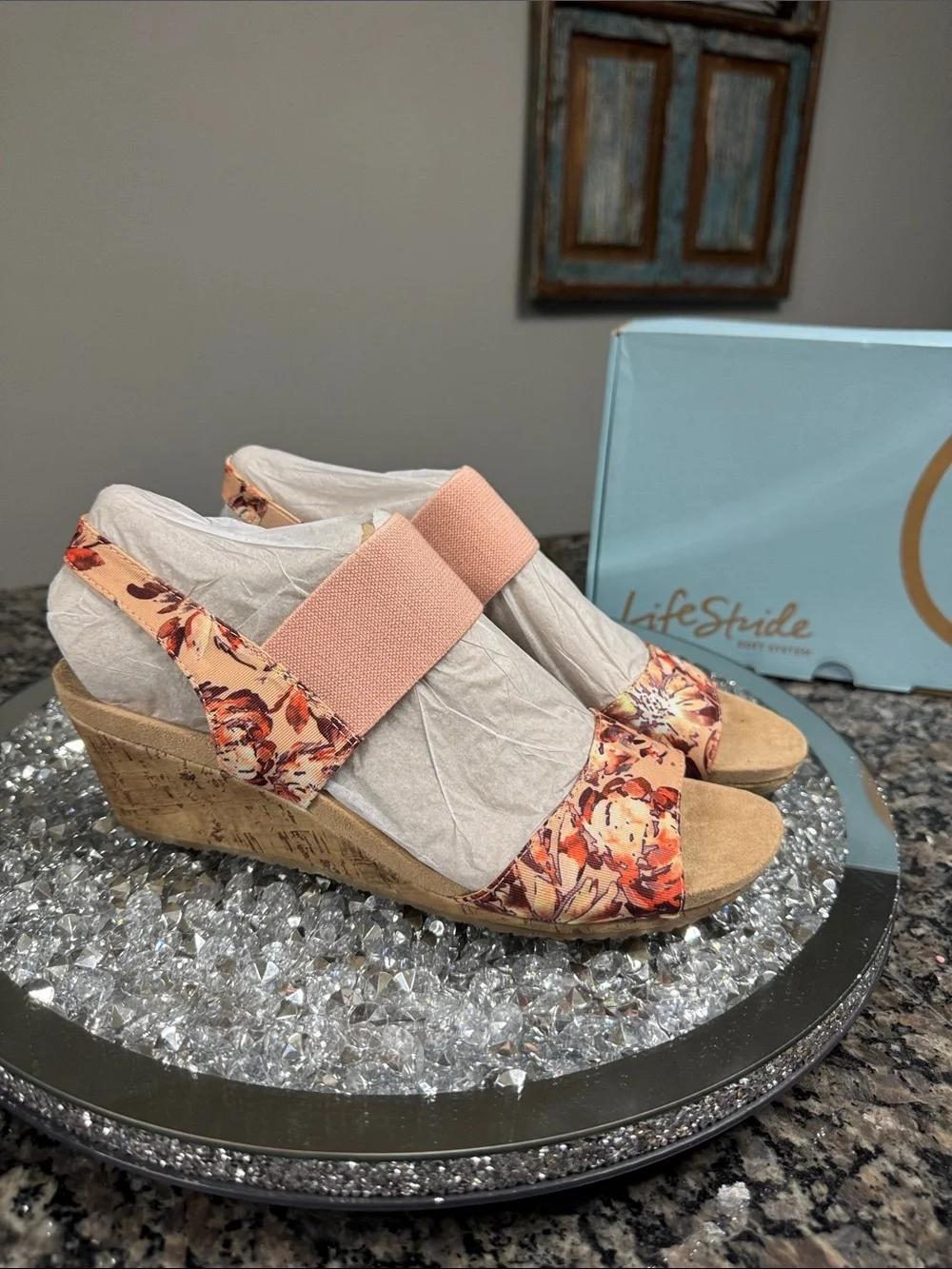 Life Stride Peach Floral Elastic Strap cork Wedge Sandals NEW 9